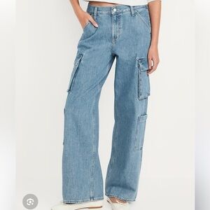 Old Navy Mid-Rise Baggy Wide-Leg Boho Y2K Cargo Denim Jeans Size 8 Tall